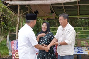 PJ Bupati Muba Ngobrol dengan Pedagang, Minta Jaga Kebersihan