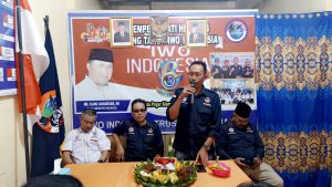 HPN 2024, dan HUT ke 6 IWO Indonesia Pagar Alam Potong Tumpeng