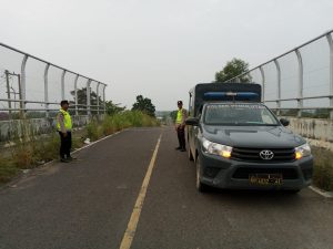 Patroli subuh Polsek pemulutan Berikan ke amanan dan kenyamanan selama bulan Ramadhan 