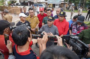 Pj Bupati Apriyadi Buat Semua Daerah di Muba Dialiri Listrik