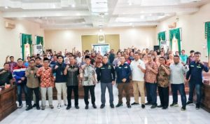 Konversi BBM ke BBG, Ratusan Petani OKU Terima Bantuan Alsintan