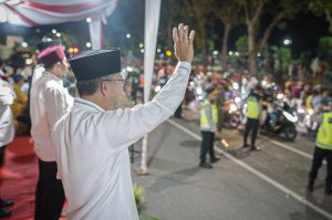 Pj Bupati Apriyadi Pawai Takbir Bareng Ribuan Warga Muba