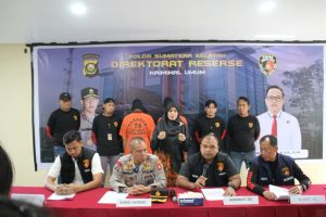 Polda Sumsel Tatapkan Dua Dept Colector Sebagai Tersangka Perampasan dan Pengeroyokan