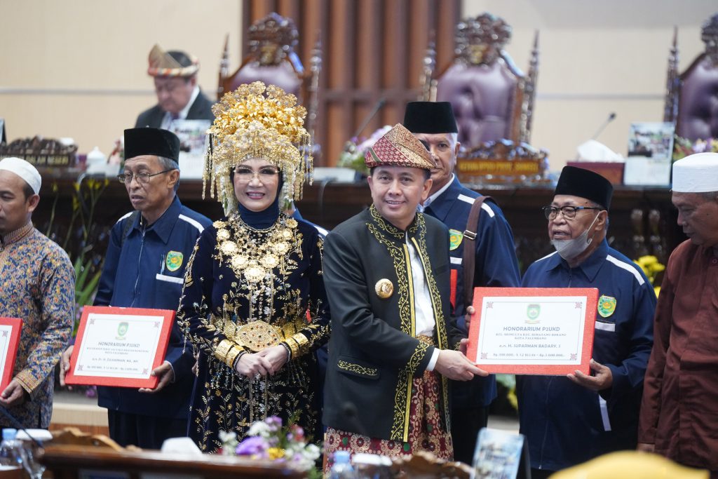 Peringatan Hari Jadi Sumsel ke 78, Ketua DPRD Tekankan Semangat Kebersamaan Wujudkan Sumsel yang Maju, Mandiri dan Sejahtera