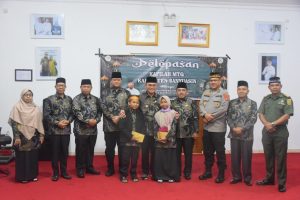 Pj Bupati Banyuasin Lepas Kafilah MTQ ke Muba, Ini Pesannya