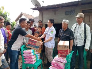 Pemkab Muba Salurkan Bantuan Korban Rumah Tertimpa Pagar Beton di Babat Toman