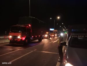 Patroli rutin Polsek Pemulutan laksanakan di tempat rawan antisipasi kejahatan jalan dan himbauan warga waspada bencana alam 