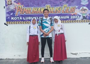 Dua Putri Terbaik SDN 44 Lubuk Linggau Terpilih Polisi Cilik Polres Lubuk Linggau