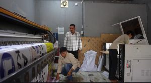 Dibina PTBA, Usaha Percetakan dan Konveksi Asal Desa Lingga Tembus Pasar Nasional