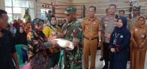 Serahkan Bantuan CBP Terakhir, PJ Walikota Prabumulih Usahakan Program Tetap Berlanjut