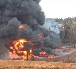 Bak Seller Tempat Penampungan Minyak Diduga Ilegal Terbakar