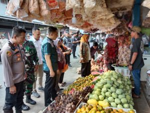 Jelang Hari Raya Idul Adha, Disperindag Pali Sidak Pasar Inpres Pendopo