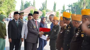 Meneladani Pahlawan, Memerangi Kemiskinan