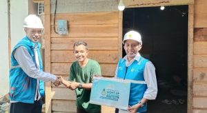 Program “Light Up The Dream” PLN, Membawa Terang bagi Masyarakat Kurang Mampu
