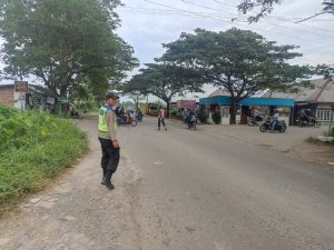 Tim patroli Polsek Pemulutan di siagakan di sejumlah titik rawan agar memberikan rasa aman pada pengendara