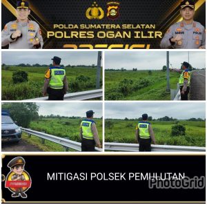 Bersama tim terpadu personil Polsek Pemulutan laksanakan patroli pencegahan kebakaran lahan dan hutan