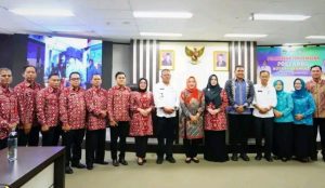 Lantik Pengurus Tim Pembina Posyandu, Ini Pesan Wako Prabumulih