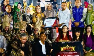 Gemilang di Panggung Sriwijaya: Tim Seni Prabumulih Tampil Memukau di Festival Sriwijaya XXXIII