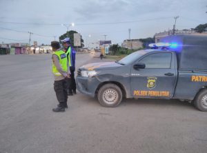 Personil Polsek Pemulutan antisipasi kejahatan jalanan di jalan lintas Sumatera dan jalan tol