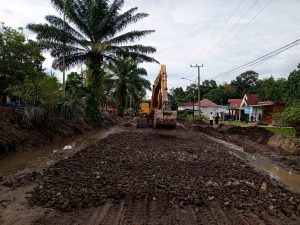 Kolaborasi Perbaikan Jalan Sekayu – Pali Mulai Dikerjakan