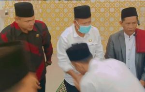 Sholat Jumat di Majid Jami’ Islamic Center, Ini Pesan Walikota Prabumulih