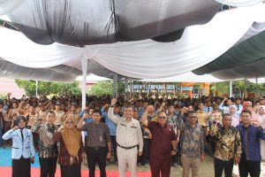 Sprot center serta Asrama Siswa di suarakan Siswa dan kepala SMK 1 Lempuing Jaya kepada dua anggota DPRD Provinsi Yang Melaksanakan Reses Ini tanggapan nya !
