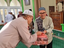 Personel Polda Sumsel Tadarus Al-Qur’an bersama Santri Pondok dan Masyarakat